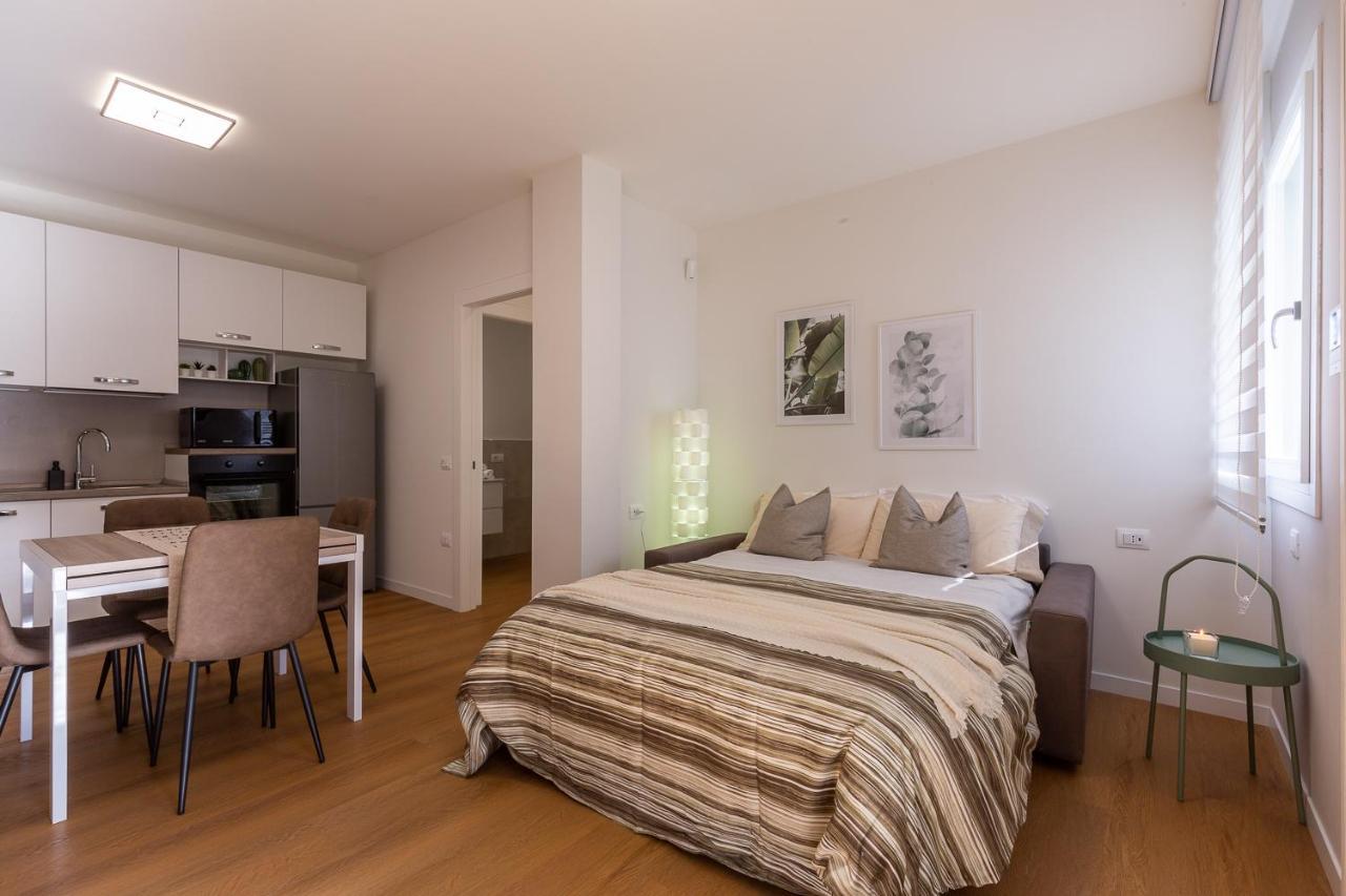 Colombo Palace - Suite Eden Via Perda Bona 35A Quartu SantʼElena Zewnętrze zdjęcie